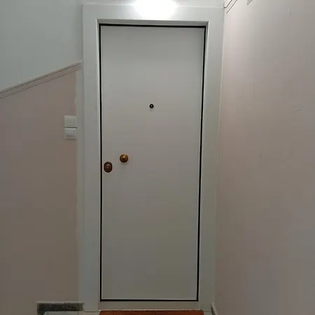 Vicky's Loft דירה Corinth
